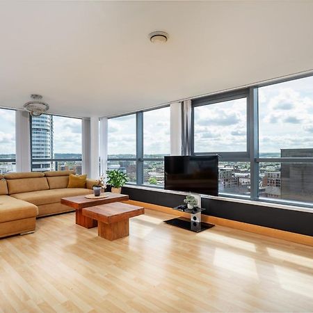 Apartmán Leeds Most Stunning Penthouse! - Sleeps 8 Exteriér fotografie